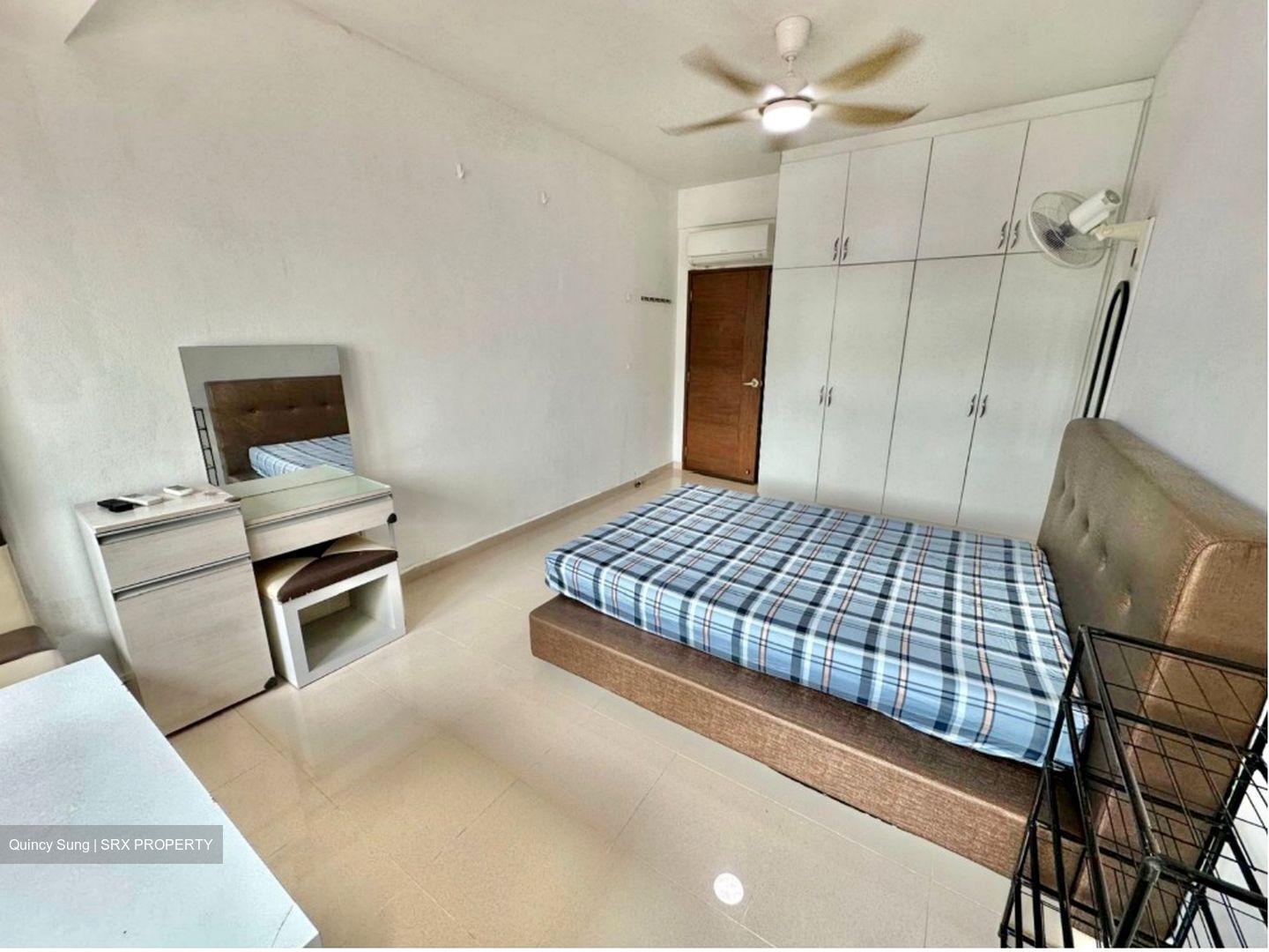 Charlton Park (D19), Semi-Detached #609633651